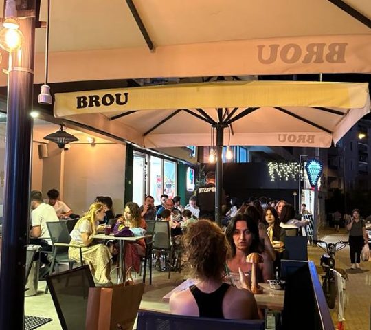 Brou Coffee